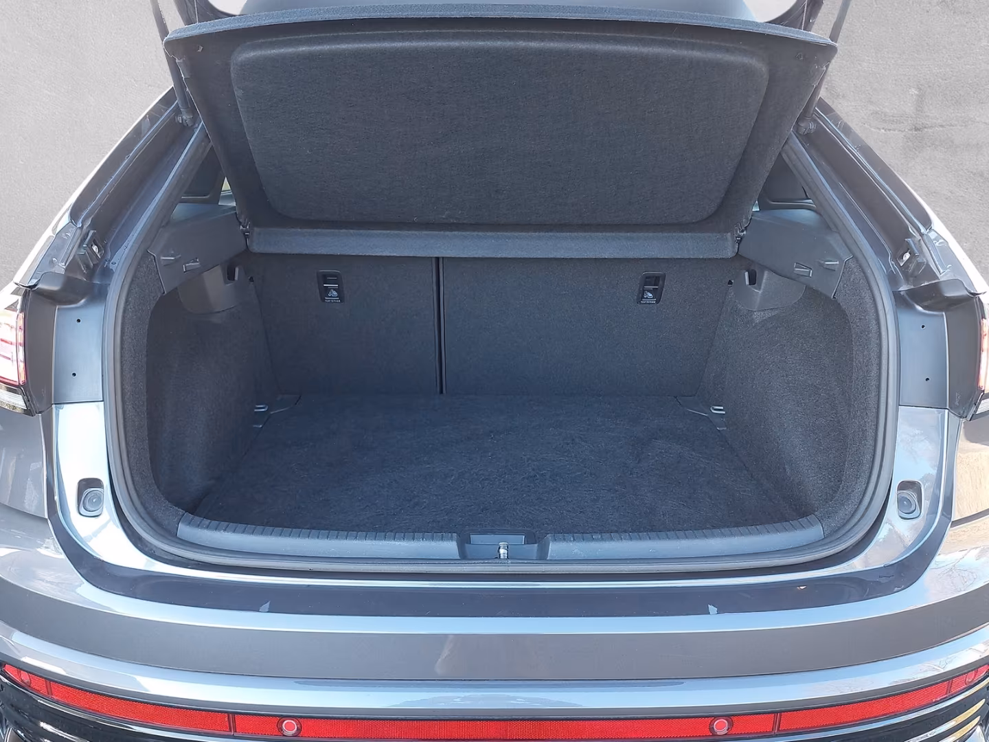 Volkswagen Taigo 1.0 TSI R-Line