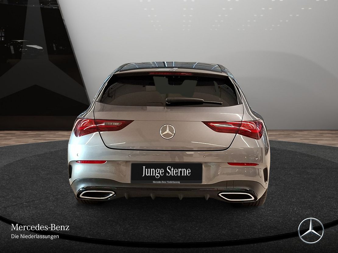 Mercedes-Benz CLA 200 AMG Line Shooting Brake