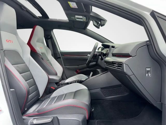 Volkswagen Golf 2.0 TSI DSG GTI