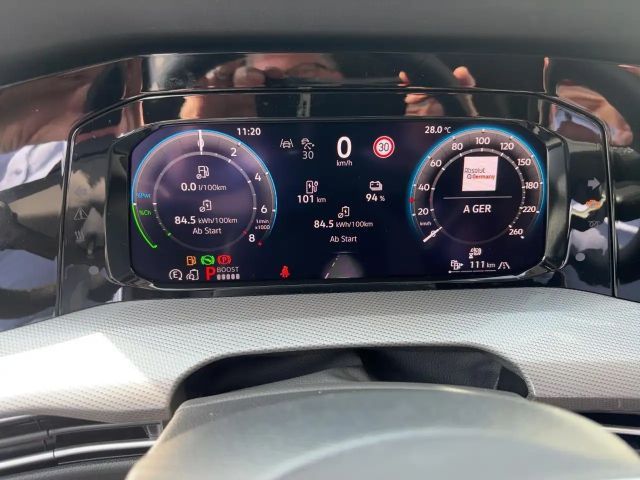 Volkswagen Golf DSG Style eHybrid