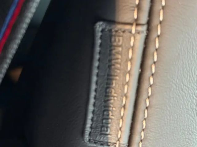 BMW 330 330e M-Sport xDrive