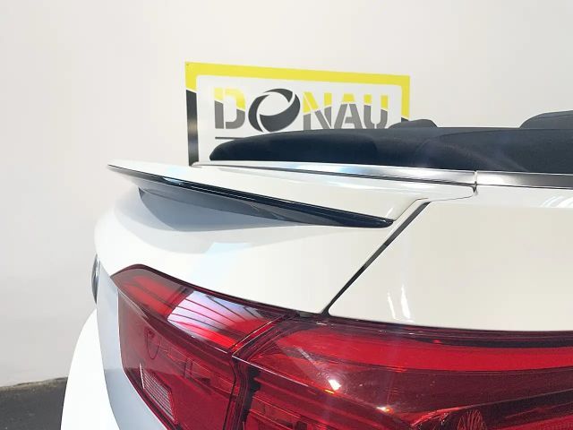 Volkswagen T-Roc Cabriolet Style