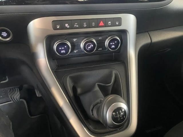 Mercedes-Benz T 180 Progressive