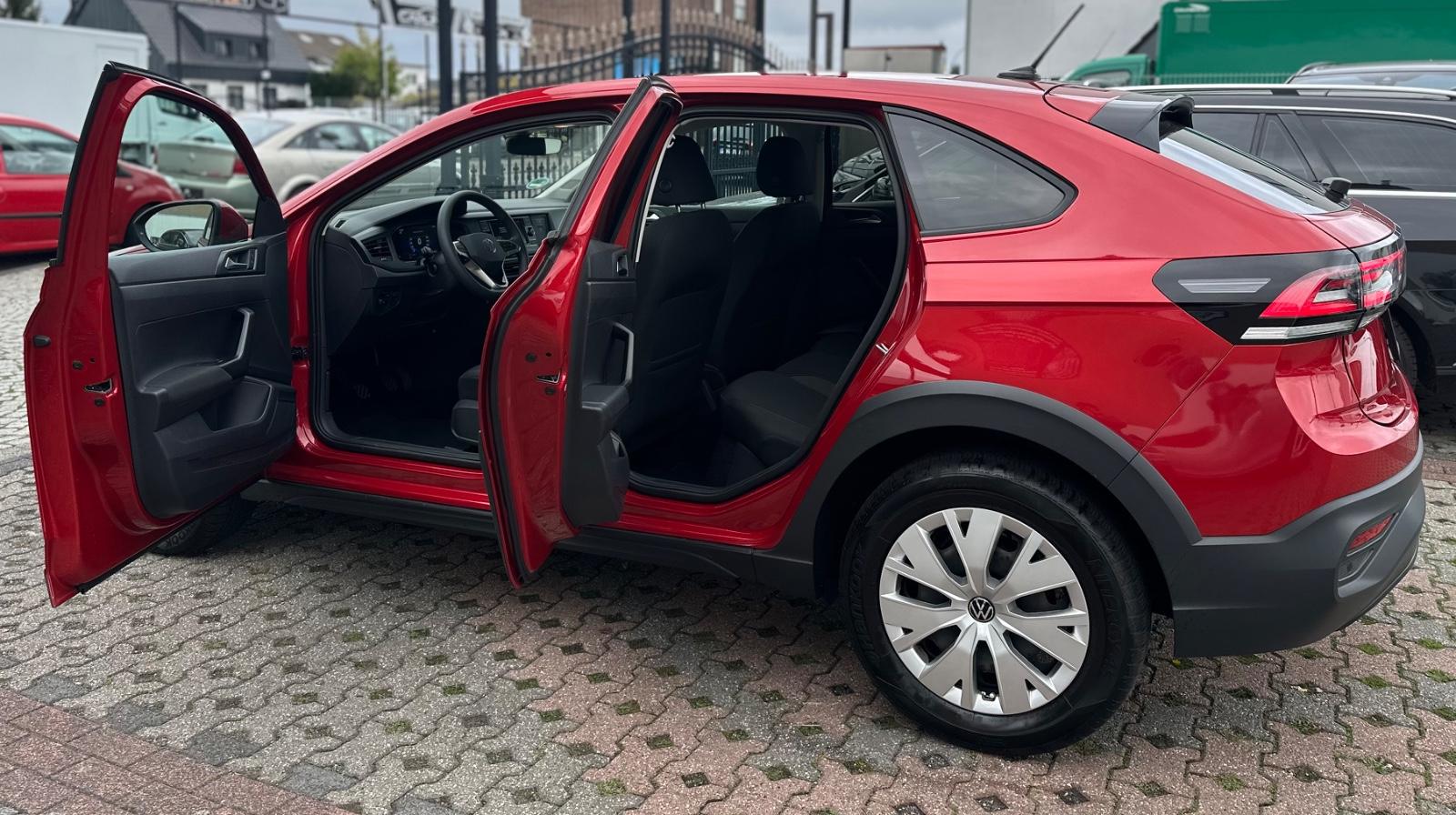 Volkswagen Taigo TAIGO*TEMPOMAT*PDC*CARPLAY*LED-SHZ-DAB-NR