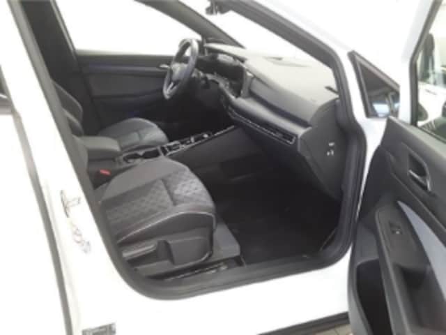 Volkswagen Golf 1.5 eTSI IQ.Drive R-Line Variant