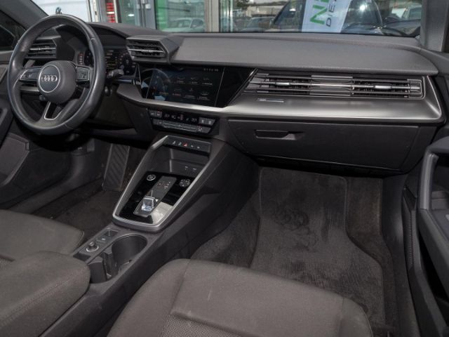 Audi A3 30 TFSI S-Tronic Sportback