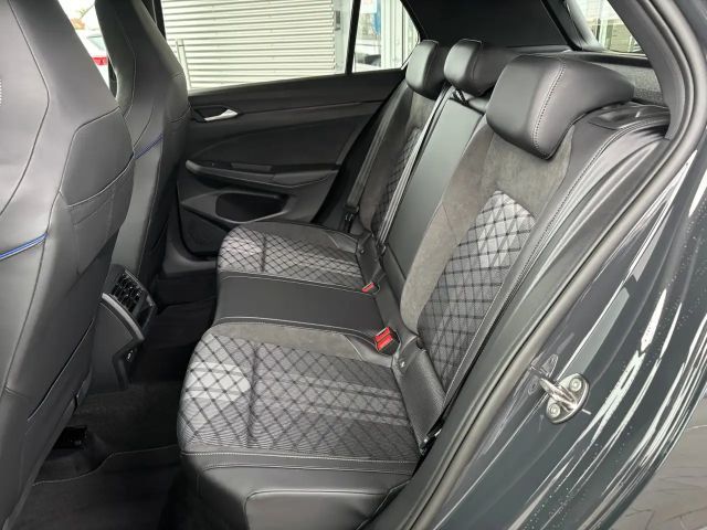 Volkswagen Golf 1.5 TSI