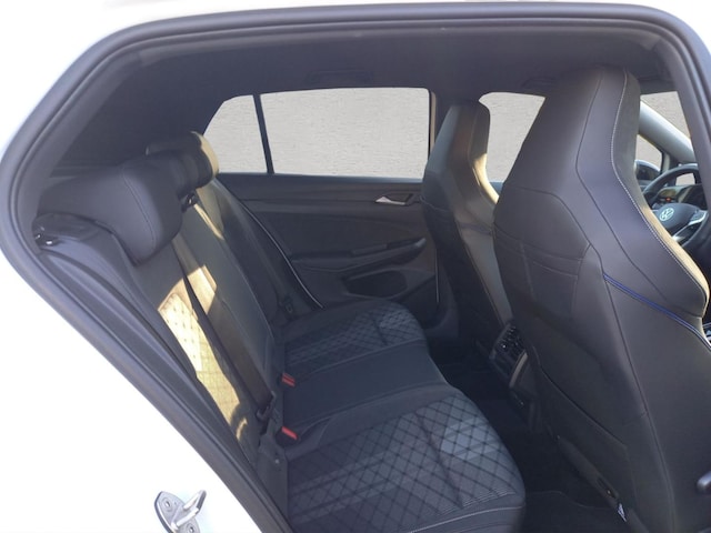 Volkswagen Golf 2.0 TDI DSG R-Line