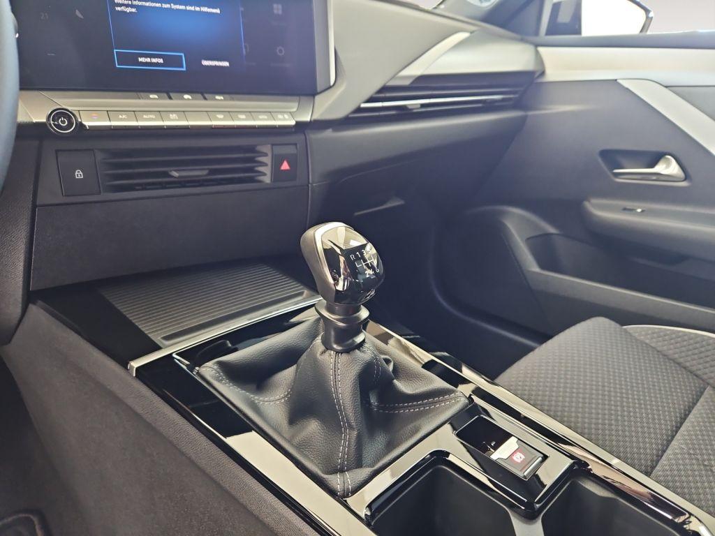 Opel Astra 1.2 Turbo Edition Sports Tourer Turbo