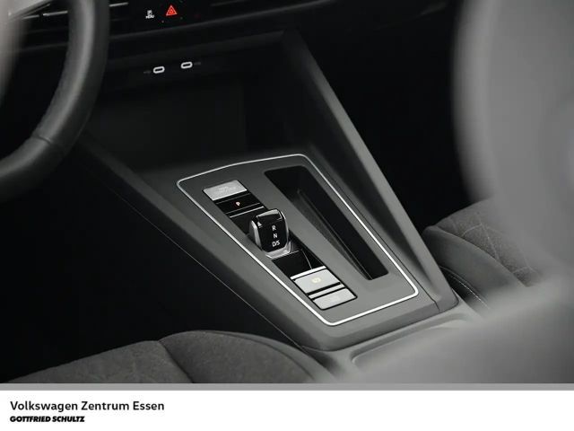 Volkswagen Golf DSG Life