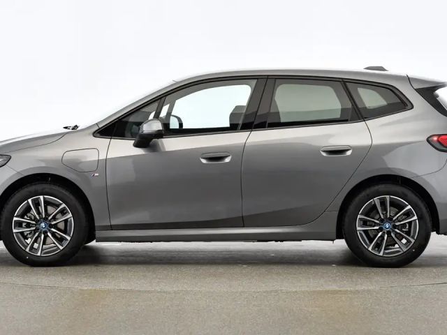 BMW 225 Active Tourer Sedan xDrive