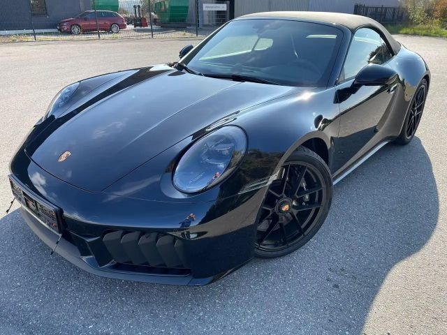 Porsche 911 992 (911) Carrera 4 GTS Cabrio *HD-Matrix*BOSE*Lif