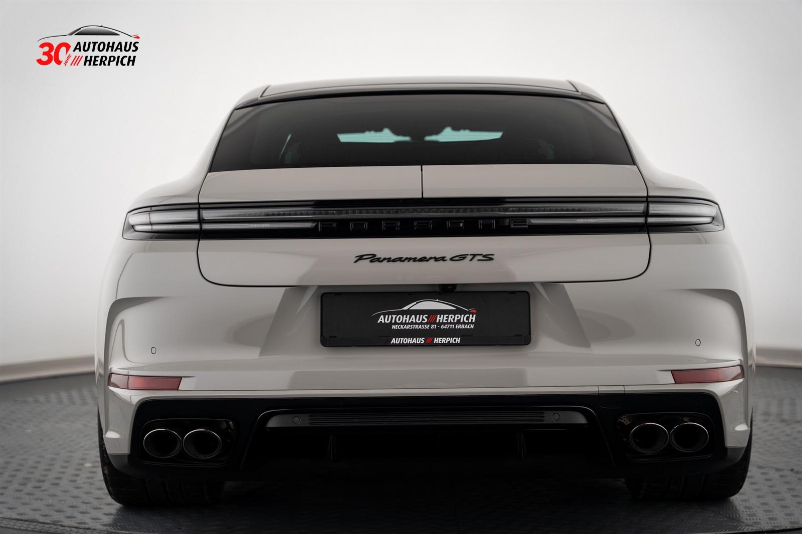 Porsche Panamera GTS