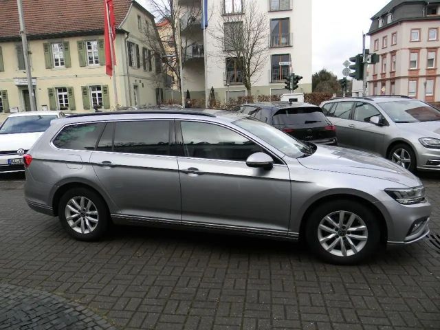Volkswagen Passat Business DSG Variant