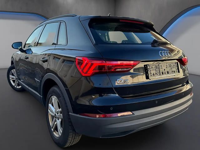 Audi Q3 35 TDI S-Tronic