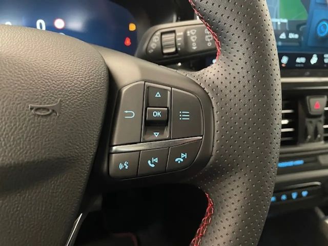 Ford Focus ST Line Wagon