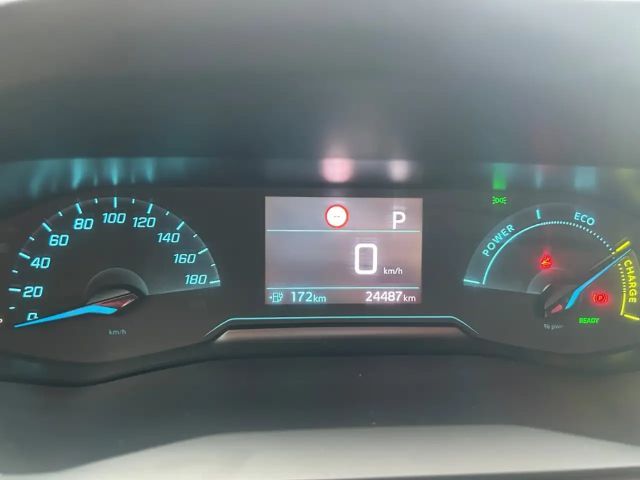 Peugeot E-2008 Allure Pack