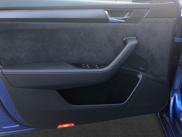 Skoda Superb 2.0 TDI Combi Sportline