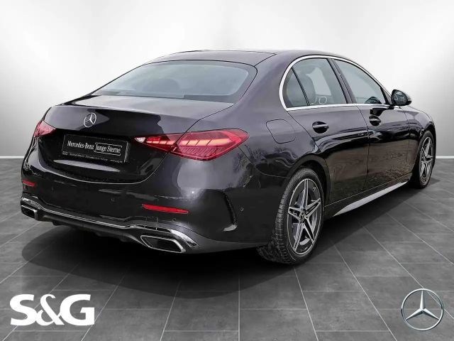 Mercedes-Benz C 180 AMG Line Sedan