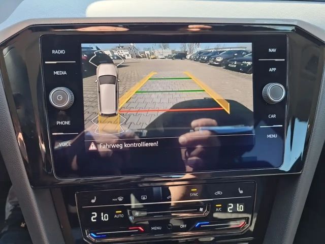 Volkswagen Passat 2.0 TDI Business DSG Variant