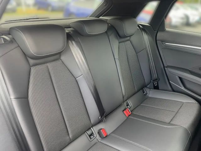 Audi A3 Hybride S-Line S-Tronic Sedan