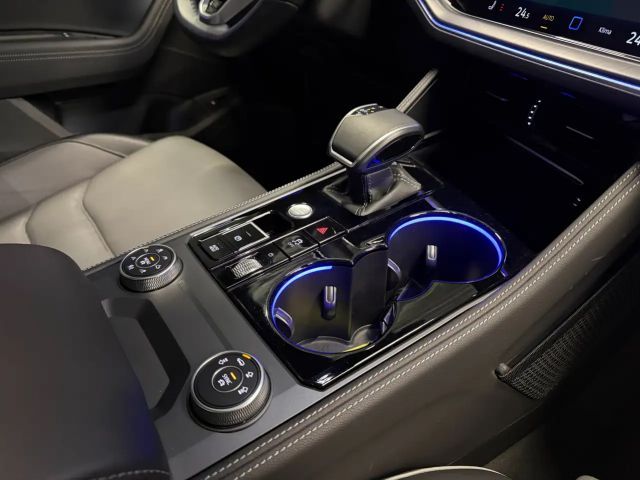 Volkswagen Touareg R-Line Style