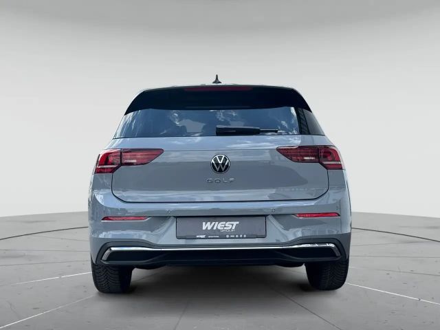 Volkswagen Golf 1.5 TSI