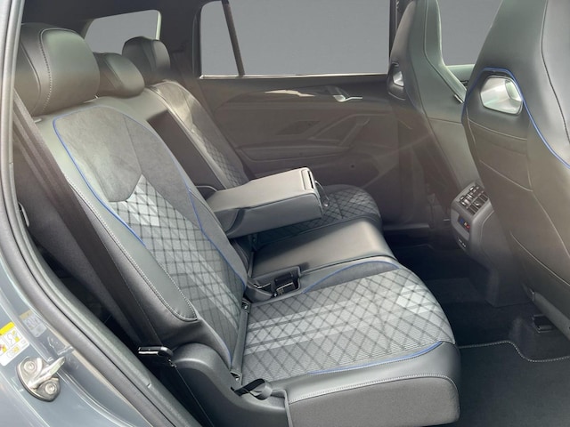 Volkswagen Tayron 2.0 TDI DSG R-Line