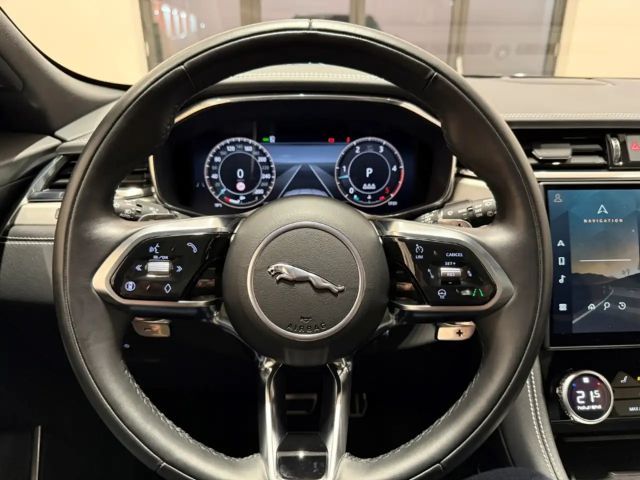 Jaguar F-Pace D300 R-Dynamic