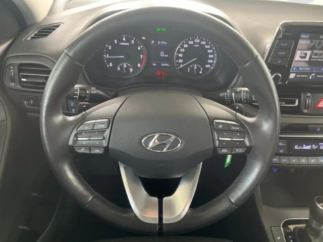 Hyundai i30 1.0