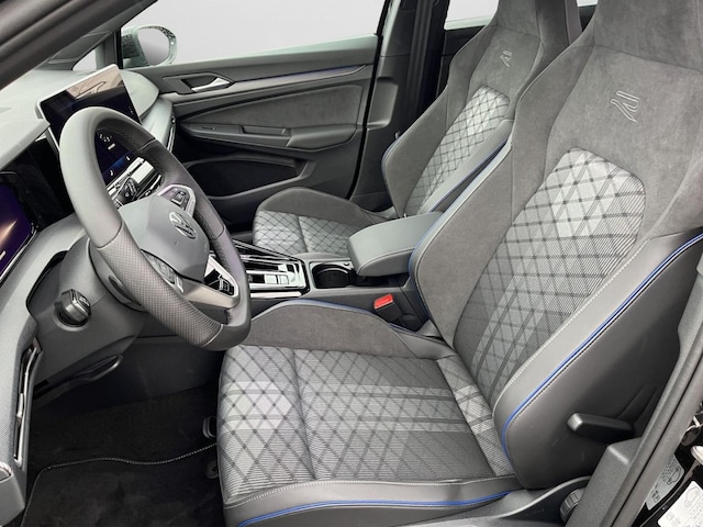 Volkswagen Golf DSG R-Line