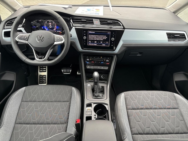 Volkswagen Touran DSG IQ.Drive