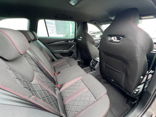 Skoda Octavia 2.0 TSI Combi RS