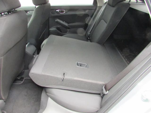 Honda Civic Elegance e:HEV