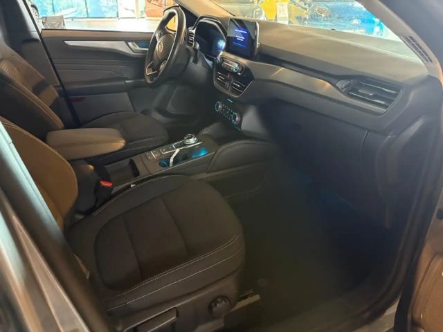 Ford Kuga Plug in Hybrid Titanium