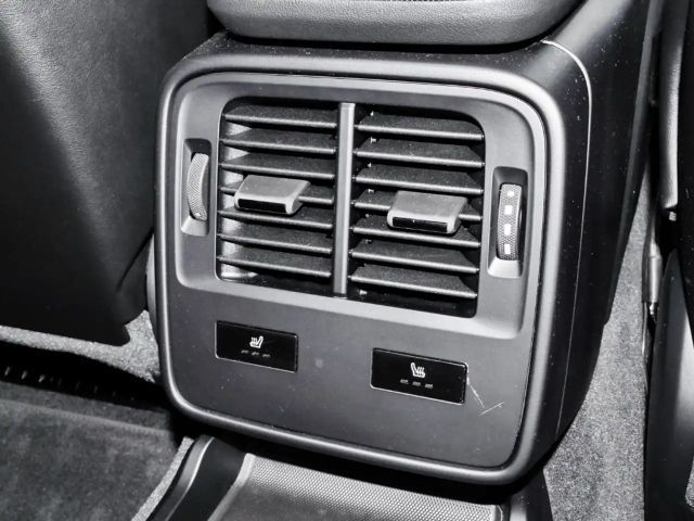 Porsche Taycan 4 Cross Turismo