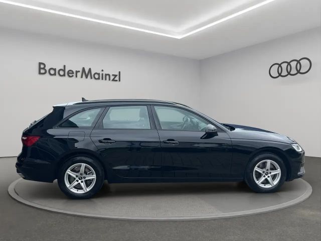 Audi A4 30 TDI Avant