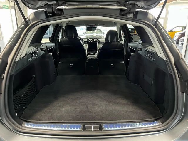 Mercedes-Benz C 180 AVANTGARDE Estate