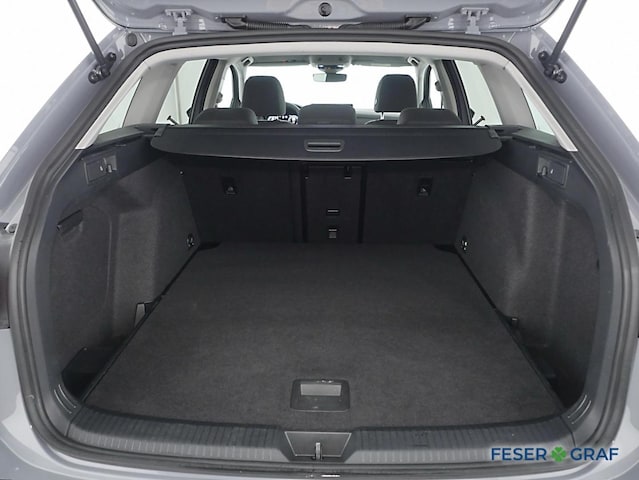 Volkswagen Golf 1.5 TSI DSG Life Variant