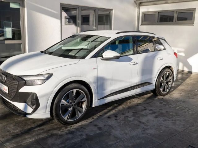 Audi Q4 e-tron 40 Ambiente S-Line