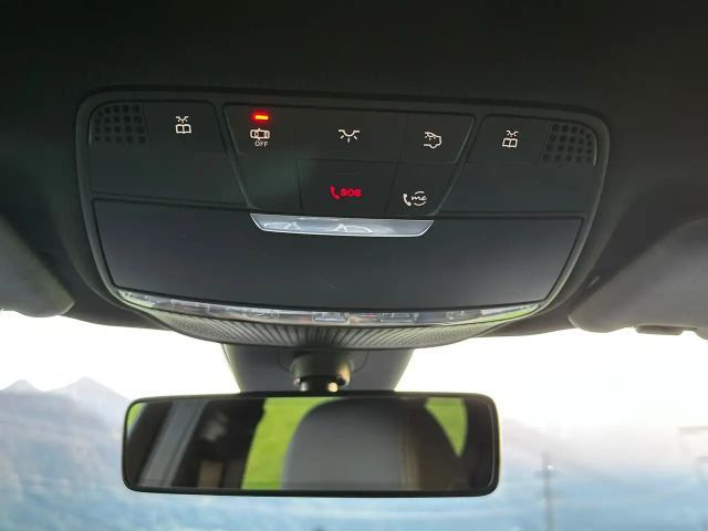 Mercedes-Benz E 200 AMG Line E 200 d Sedan