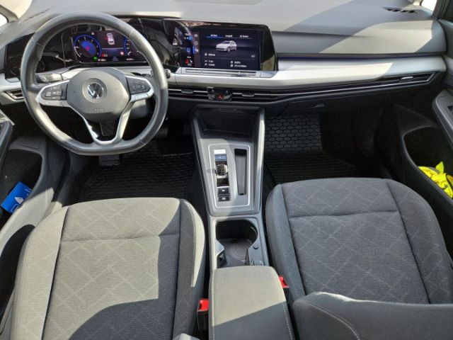 Volkswagen Golf 2.0 TDI DSG Life Variant