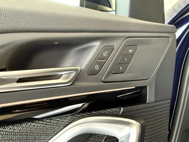 BMW X1 sDr.20i Aut. PANO+KAM+AKTIVS+MEMORY+SPUR+AL+