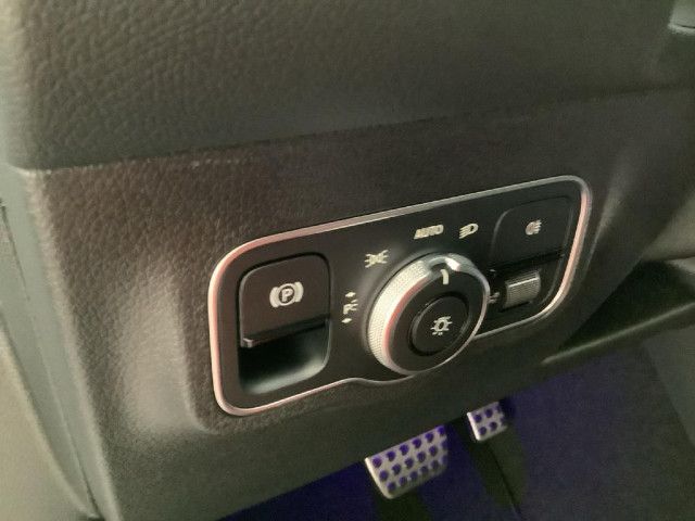 Mercedes-Benz GLB 220 4MATIC