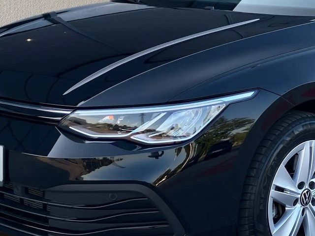 Volkswagen Golf DSG Life Variant