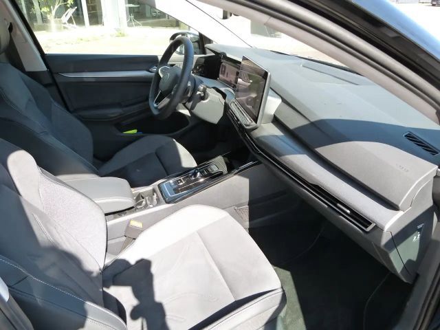 Volkswagen Golf 1.5 eTSI DSG Style