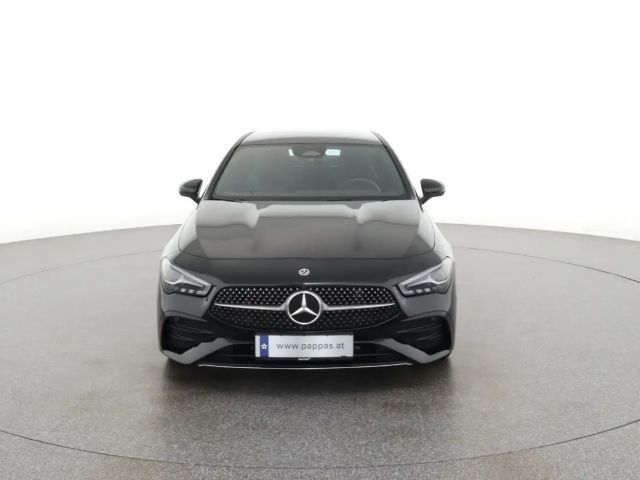 Mercedes-Benz CLA 200 Coupé