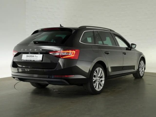 Skoda Superb Ambition Combi