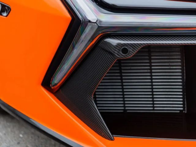 Lamborghini Revuelto *AD PERSONAM*CARBON*FULL ASSIST*SONUS*