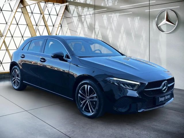 Mercedes-Benz A 180 Progressive